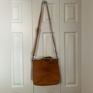 Abera Commuter crossbody bag in Cognac